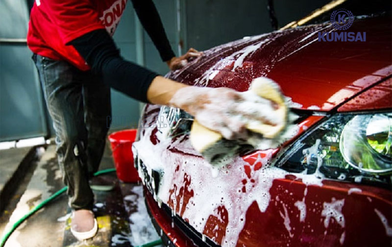 Cách Sử Dụng Nước Rửa Xe Siêu Bóng Đúng Cách