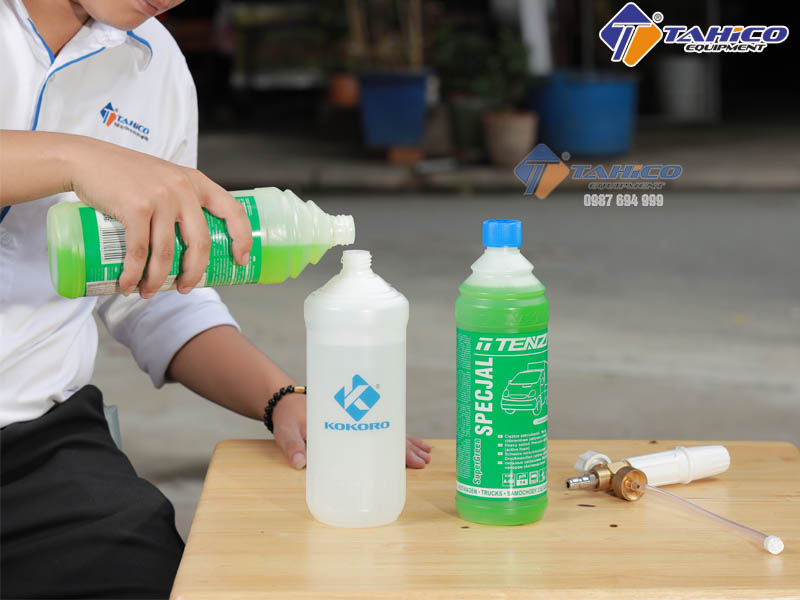 Cách Tăng Hiệu Quả Làm Sạch Xe Khi Sử Dụng Nước Rửa Xe Siêu Bọt Cách Tăng Hiệu Quả Làm Sạch Xe Khi Sử Dụng Nước Rửa Xe Siêu Bọt