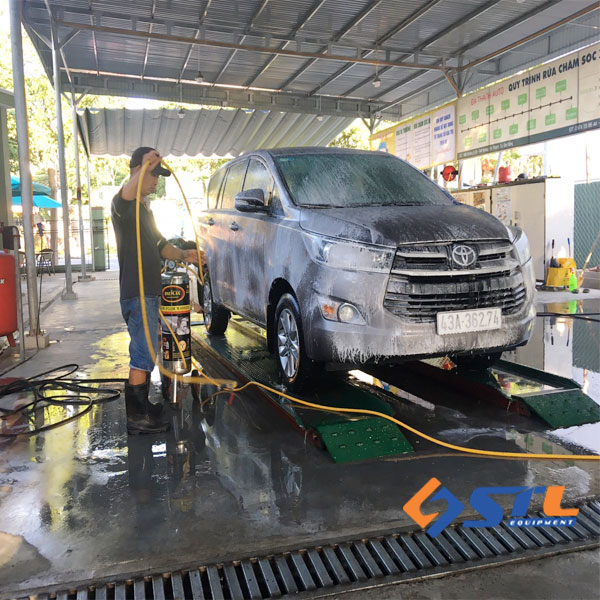 Công Nghệ Siêu Bọt Trong Nước Rửa Xe: Nguyên Lý Hoạt Động và Lợi Ích