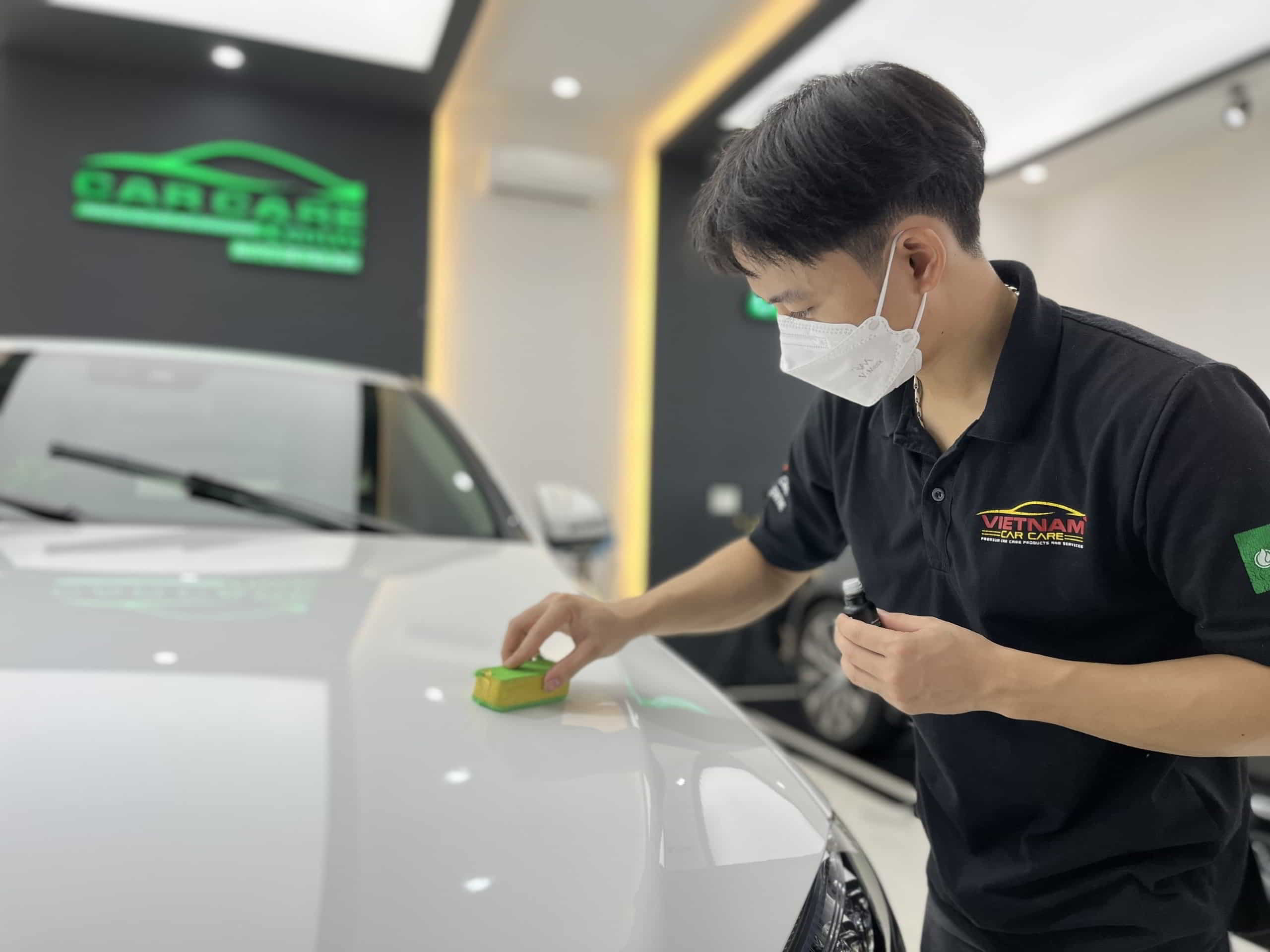Đánh Giá Chi Tiết Hiệu Quả Thực Tế của Dung Dịch Wax Bóng Ceramic
