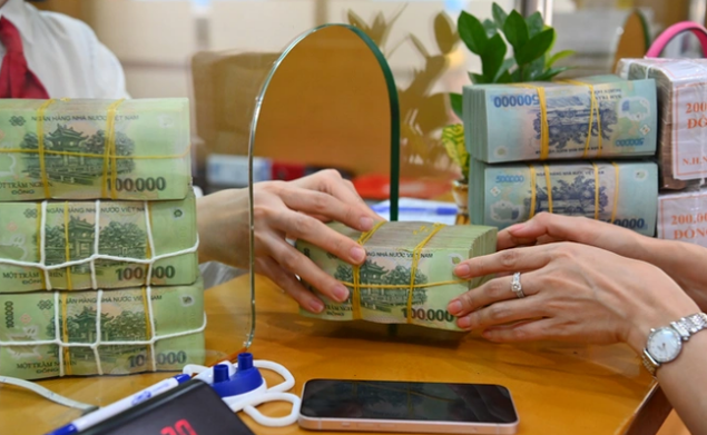 Đề xuất thu thuế tiền lãi ngân hàng: Lợi ích và thách thức Đề xuất thu thuế tiền lãi ngân hàng: Lợi ích và thách thức