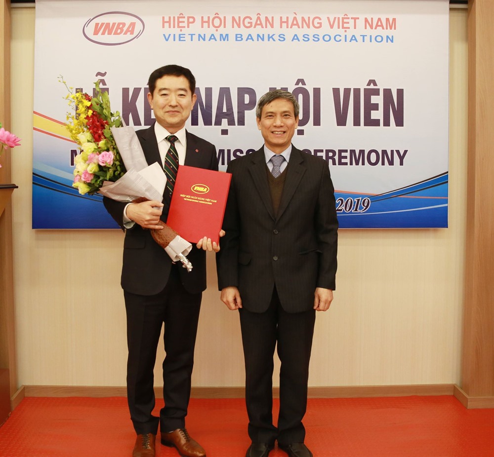 Hợp tác chiến lược giữa VPBank và Lotte Finance - Cùng xây dựng giải pháp tài chính hiện đại Hợp tác chiến lược giữa VPBank và Lotte Finance - Cùng xây dựng giải pháp tài chính hiện đại