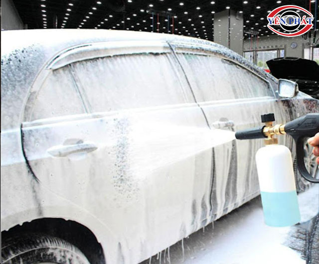 Hướng Dẫn Sử Dụng Nước Rửa Xe Siêu Bọt Hiệu Quả và An Toàn Hướng Dẫn Sử Dụng Nước Rửa Xe Siêu Bọt Hiệu Quả và An Toàn