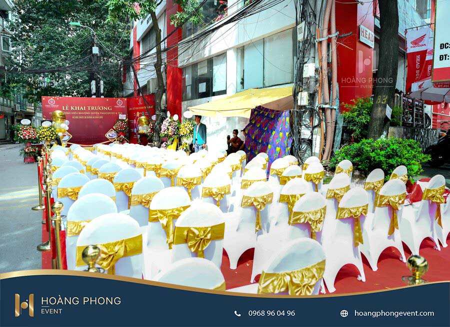 Khai trương quán cafe: Xây dựng không gian ấn tượng và thu hút khách hàng Khai trương quán cafe: Xây dựng không gian ấn tượng và thu hút khách hàng