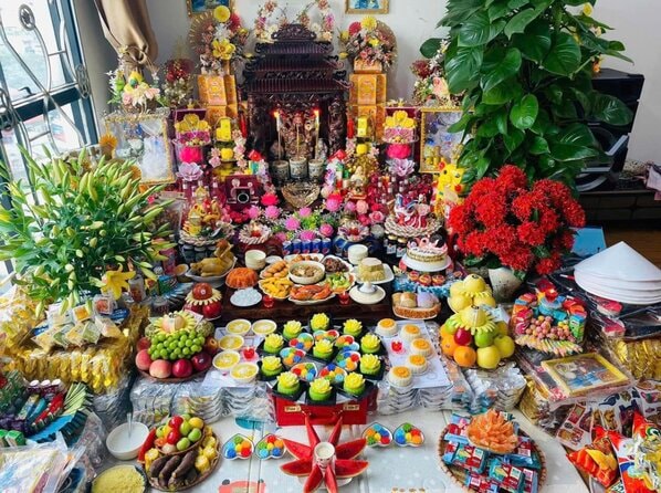 Lễ vật cúng Vía Thần Tài: Những lễ vật cần chuẩn bị để cầu tài lộc may mắn Lễ vật cúng Vía Thần Tài: Những lễ vật cần chuẩn bị để cầu tài lộc may mắn