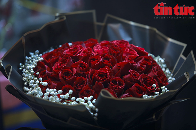 Ngày 14/02: Cách thể hiện Tình cảm Độc đáo và Ý nghĩa Ngày 14/02: Cách thể hiện Tình cảm Độc đáo và Ý nghĩa