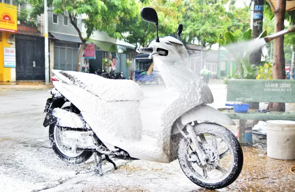 Nước Rửa Xe Không Chạm Pallas: Tại Sao Nên Chọn? nuoc rua xe khong cham pallas tai sao nen chon 67beb5f176e1d