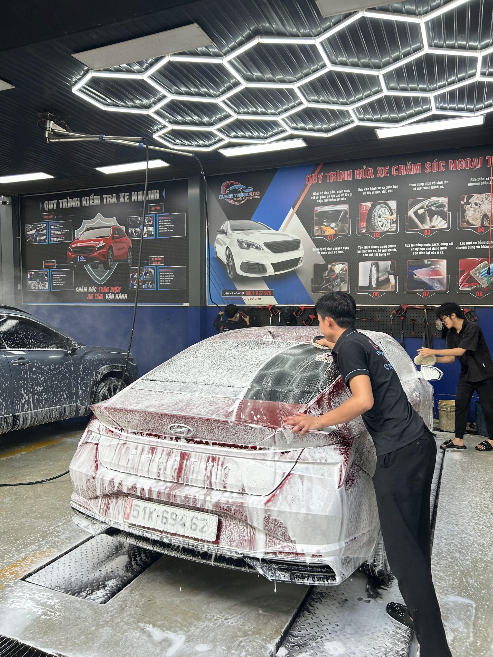 Nước Rửa Xe Siêu Bọt: Lợi Ích và Cách Sử Dụng