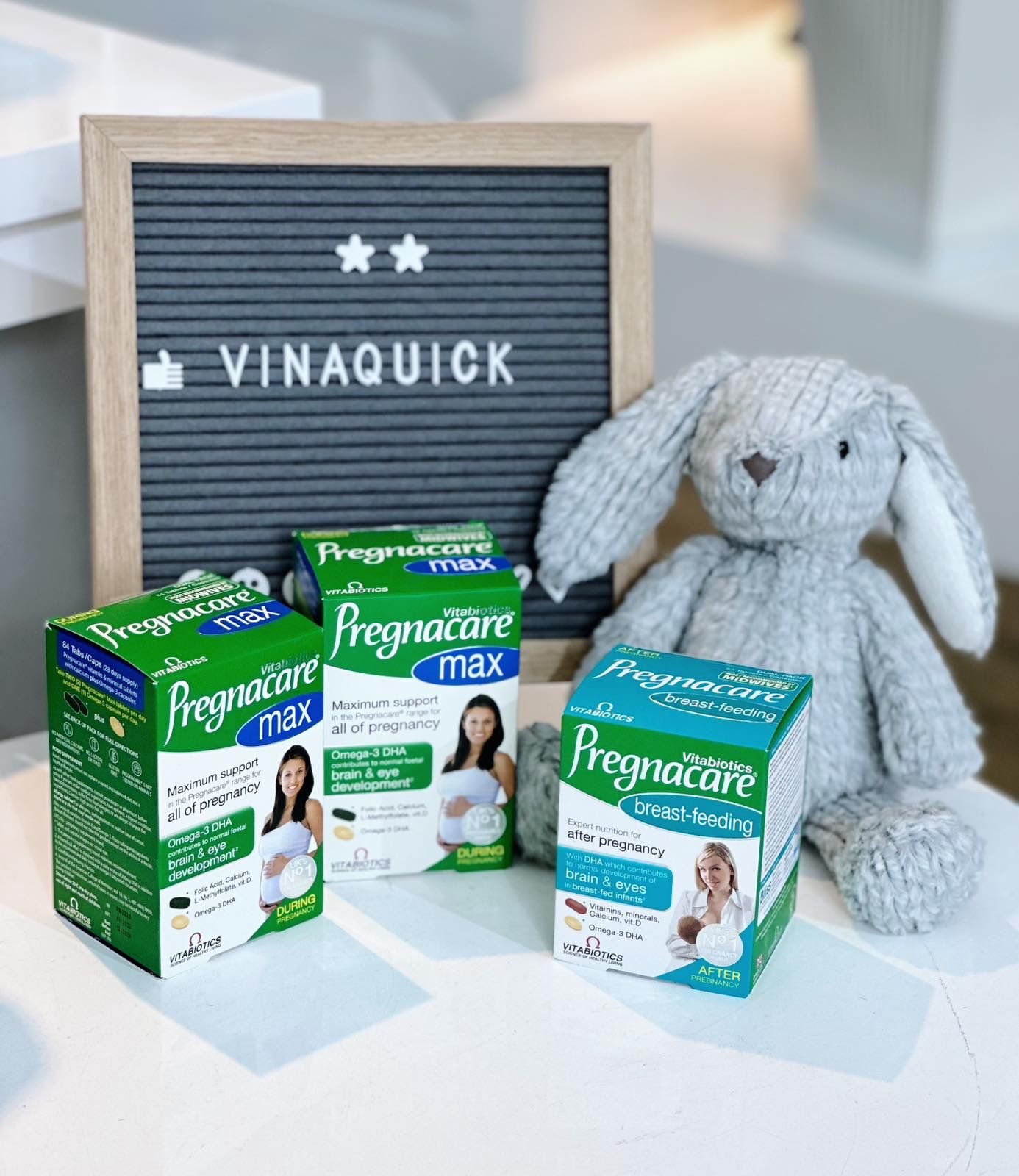 So sánh Vitamin cho Mẹ bầu và Mẹ sau sinh: Pregnacare, Elevit và các thương hiệu nổi tiếng So sánh Vitamin cho Mẹ bầu và Mẹ sau sinh: Pregnacare, Elevit và các thương hiệu nổi tiếng