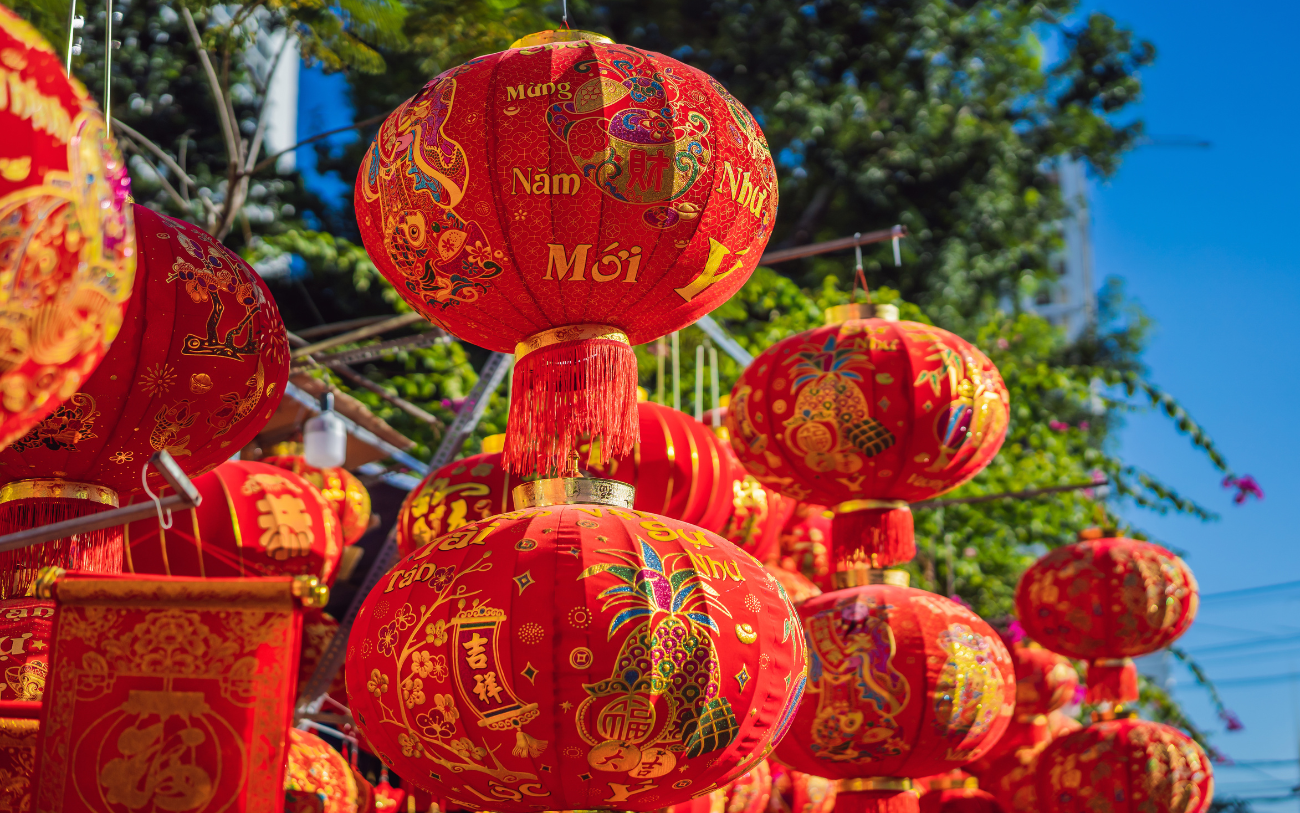 Tết Nguyên Tiêu là Ngày Gì? Lịch Sử và Văn Hóa Của Rằm Tháng Giêng Tết Nguyên Tiêu là Ngày Gì? Lịch Sử và Văn Hóa Của Rằm Tháng Giêng