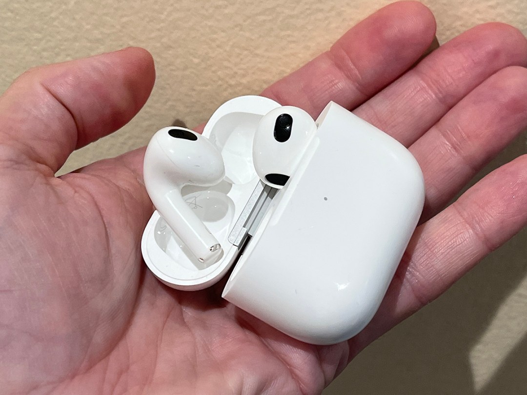 Airpods Pro 4 - Sự Lựa Chọn Tuyệt Vời Cho Người Yêu Âm Nhạc Airpods Pro 4 - Sự Lựa Chọn Tuyệt Vời Cho Người Yêu Âm Nhạc