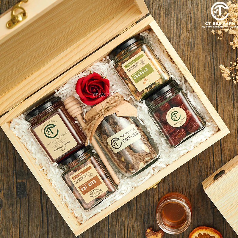 Cách chọn quà tặng vợ vào ngày 8 tháng 3 Cách chọn quà tặng vợ vào ngày 8 tháng 3