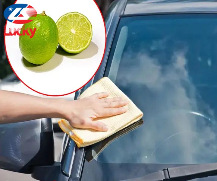 Cách tẩy cặn canxi trên kính xe ô tô Cách tẩy cặn canxi trên kính xe ô tô