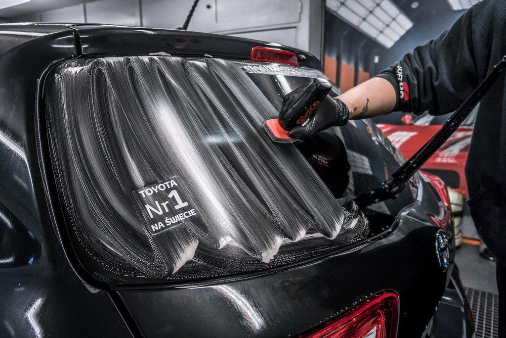 Dung dịch tẩy ố kính xe ô tô GETF1: Hiệu quả thực tế