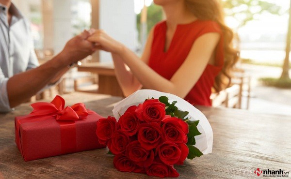 Quà Tặng Ngày 8 Tháng 3: Giải Mã Ý Nghĩa Và Bí Quyết Chọn Quà Phù Hợp Quà Tặng Ngày 8 Tháng 3: Giải Mã Ý Nghĩa Và Bí Quyết Chọn Quà Phù Hợp